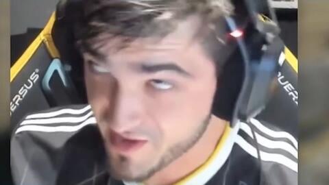 被球迷称为 被球迷称为